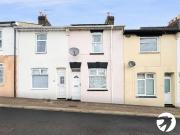 3 Bedroom House Chatham Medway LS95357523