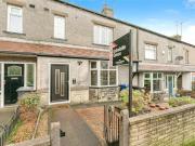 3 Bedroom House Colne Lancashire 99236904