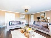 3 Bedroom House County Durham County Durham 90384813
