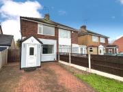 3 Bedroom House Derby Derbyshire 90310910