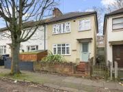 3 Bedroom House Ealing Greater London 93185328