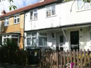 3 Bedroom House Enfield Greater London 89130492