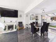 3 Bedroom House Fairwater Fairwater 90669495