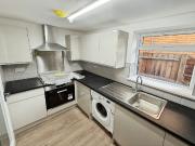 3 Bedroom House For Rent IG1, 3 bed terraced house to...