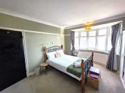 3 bedroom apartment for rent in Romford, London
