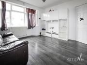 3 bedroom house for rent in Churchill Avenue, Uxbridge,...