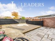 3 bedroom house for rent in Eastbourne Avenue,...