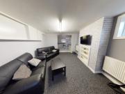 3 bedroom house for rent in Headingley Avenue, Leeds, LS6