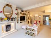 3 bedroom house for rent in Kingwood Road, Hammersmith...