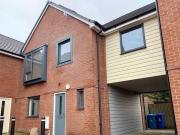 3 bedroom house for rent in Modern Three Double Bedroom...