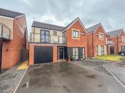 4 bedroom detached house for rent in Ringlet Drive,...