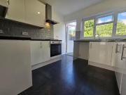 3 bedroom house for rent in Rivington Crescent,...