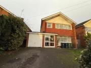 3 bedroom house for rent in Sidelands Road, STRATFORD...