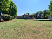 3 Bedroom House For Sale in Airfield 3 Bedroom House For Sale in Airfield