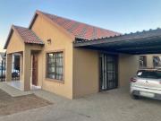 3 Bedroom House For Sale in Arcata Estate