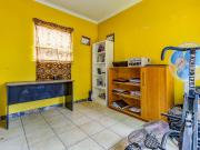 3 Bedroom House For Sale in Birch Acres