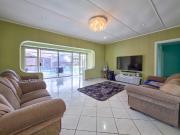 3 Bedroom House For Sale in Brighton Beach