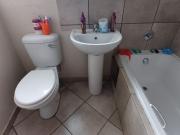 3 Bedroom House For Sale in Buhle Park