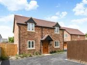3 bedroom house for sale in Castle Street Ludgershall...