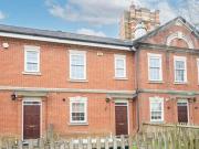 3 Bedroom House For Sale In Coulsdon