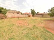 3 Bedroom House For Sale in Crystal Park