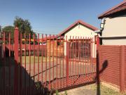 3 Bedroom House For Sale in Daspoort