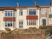 3 bedroom house for sale in Eastfield Road, Westbury on...