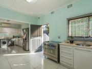 3 Bedroom House For Sale in Essenwood