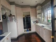 3 Bedroom House For Sale in Estera