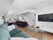 3 Bedroom House For Sale in Green Point