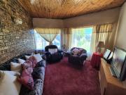 3 Bedroom House For Sale in Greenhills