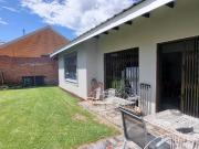 3 Bedroom House For Sale in Heuwelsig
