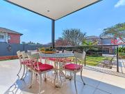 3 Bedroom House For Sale in Honeydew Manor