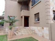 3 Bedroom House For Sale in Kensington