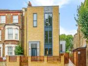3 Bedroom House For Sale In Kilburn Lane