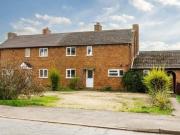 3 Bedroom House For Sale In Kineton