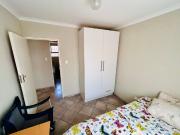 3 Bedroom House For Sale in Klarinet