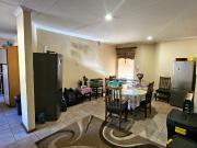 3 Bedroom House For Sale in Langenhovenpark