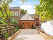 3 Bedroom House For Sale In London