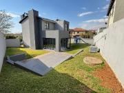 3 Bedroom House For Sale in Olympus AH