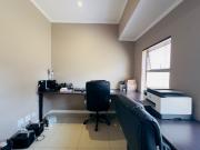 3 Bedroom House For Sale in Olympus AH