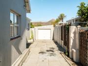 3 Bedroom house sold in Plumstead, Cape Town