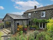 3 bedroom house for sale in Prospect Place, Horsforth,...