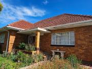 3 Bedroom House For Sale in Rewlatch