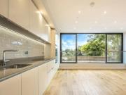 3 Bedroom House For Sale In Stoke Newington High Street