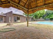 3 Bedroom House For Sale in Sunward Park
