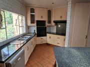 3 Bedroom House For Sale in Sunward Park