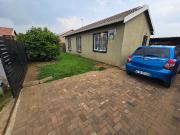 3 Bedroom House For Sale in Windmill Park