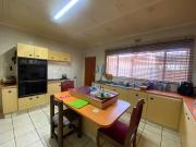 3 Bedroom House For Sale in Witfield