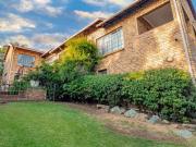 3 Bedroom House Glenvista Glenvista 103589040